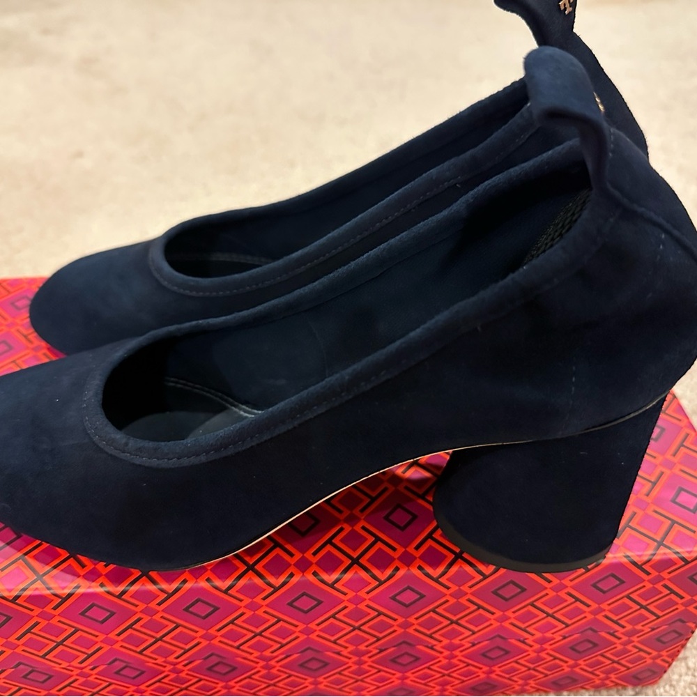 Tory Burch Navy Women's pumps